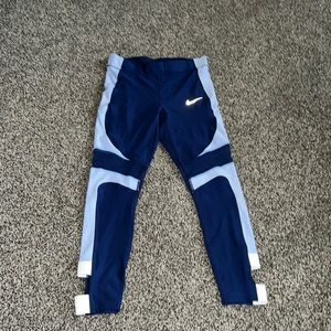 Women’s Nike leggings